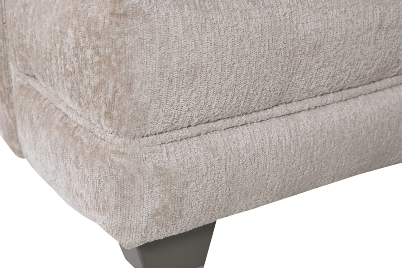 Bell Collection - Snuggle Chair