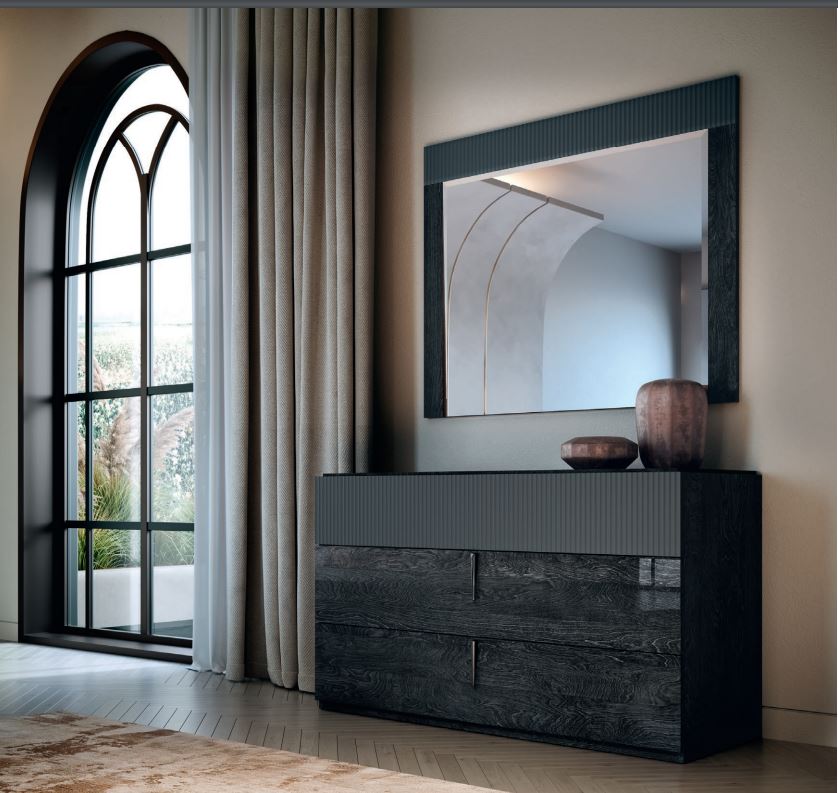 HAMPTONS Bedroom Chest of Drawers