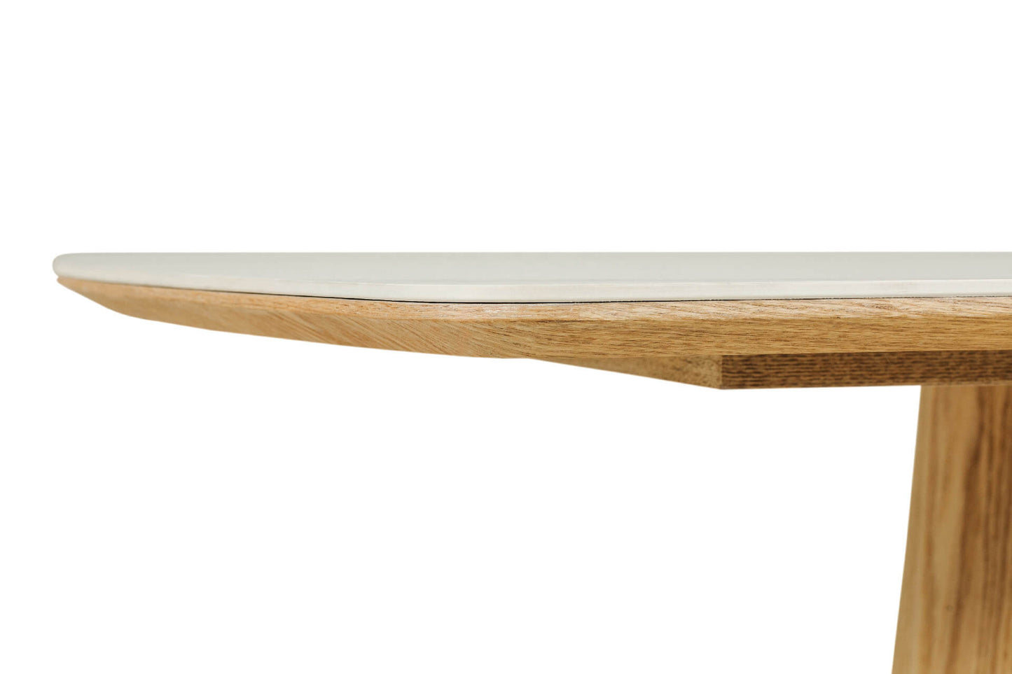 The Yen Rectangle Dining Table 1600