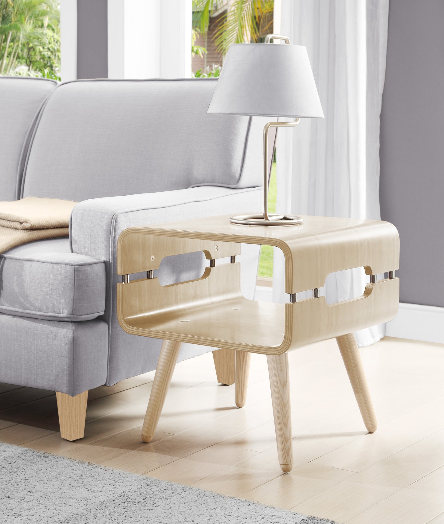 Ohio Lamp Table Elegant and Versatile