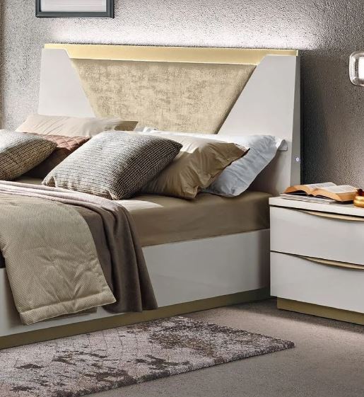 KIKI Hi Gloss LED BED & Storage
