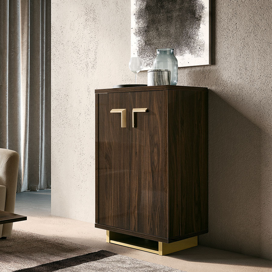 Florentina Walnut Patrizio 2dr Bar Unit