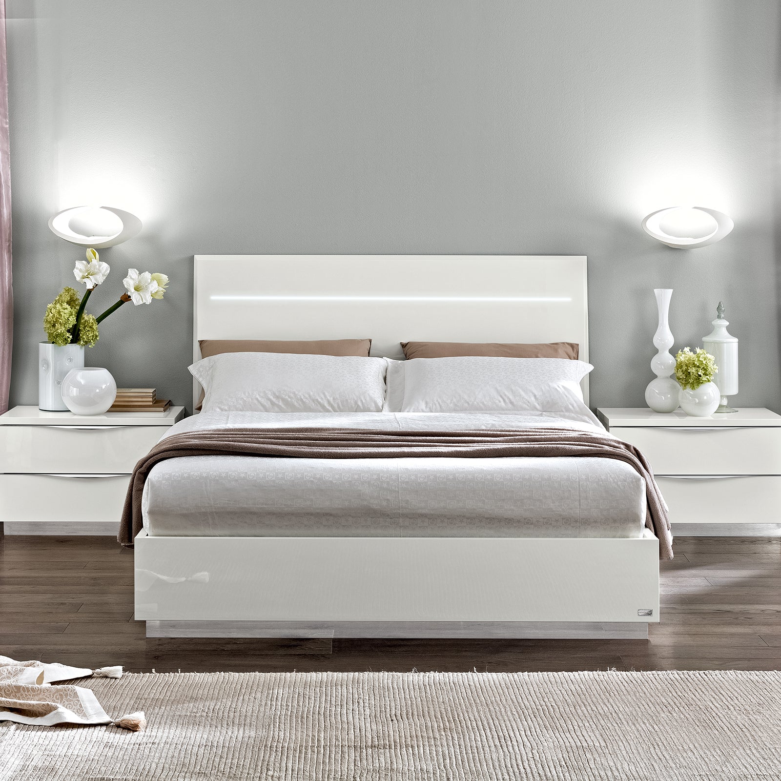 Caligula Legno Bed - Various Colours, Sizes & Base Options