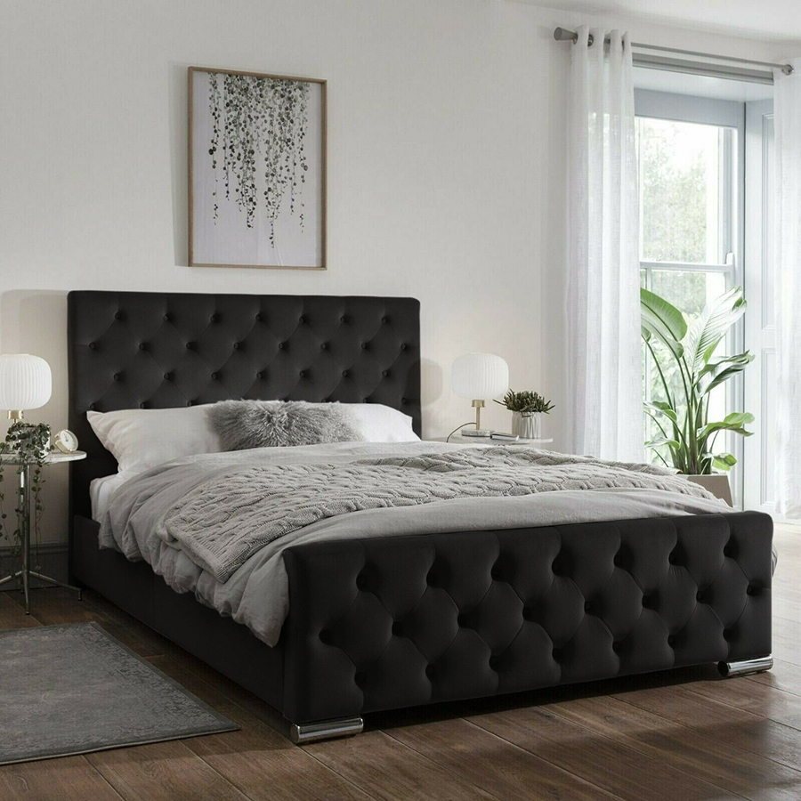 Tryfan 4ft Plush Black Velvet Buttoned Bed